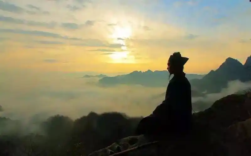 道家打坐,3分钟教会你打坐基本要领,初学者入门,武当成师一