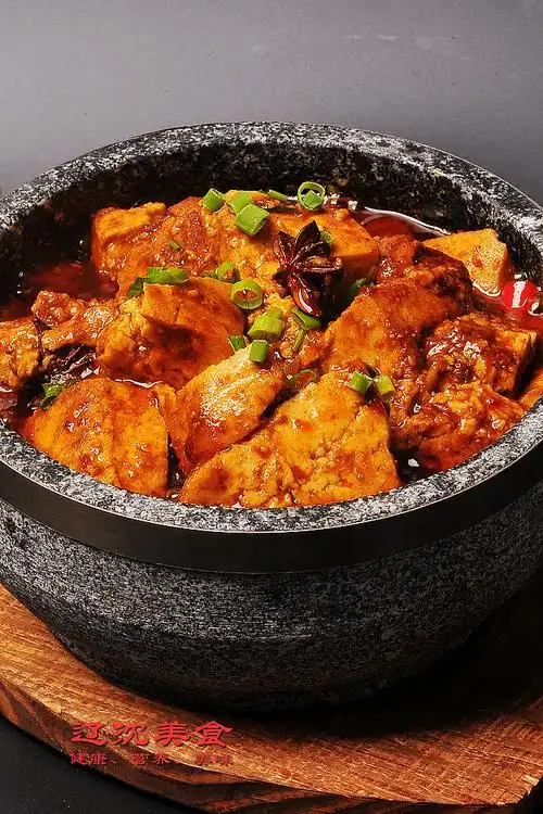 舌尖上的沈阳:当小龙虾遇到臭鳜鱼,纯正的徽菜美食