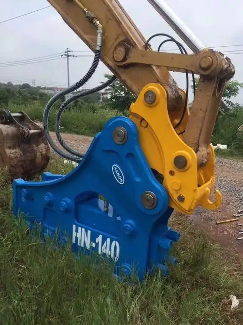 韩国东南挖掘机钩机快速连接器快换接头挖斗快换快速换斗器 小挖机机