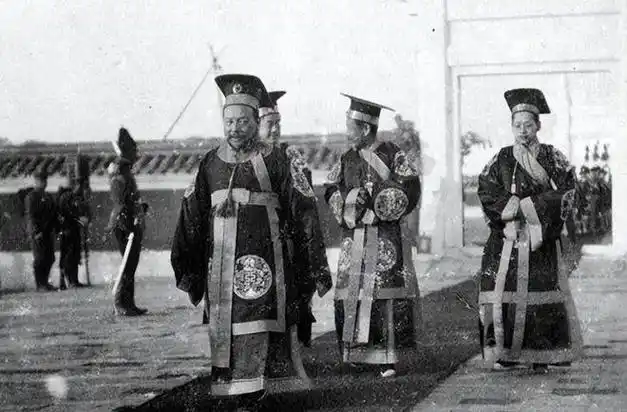 真实的袁世凯 民国最强政治家(下)从政治强人 到举国笑柄