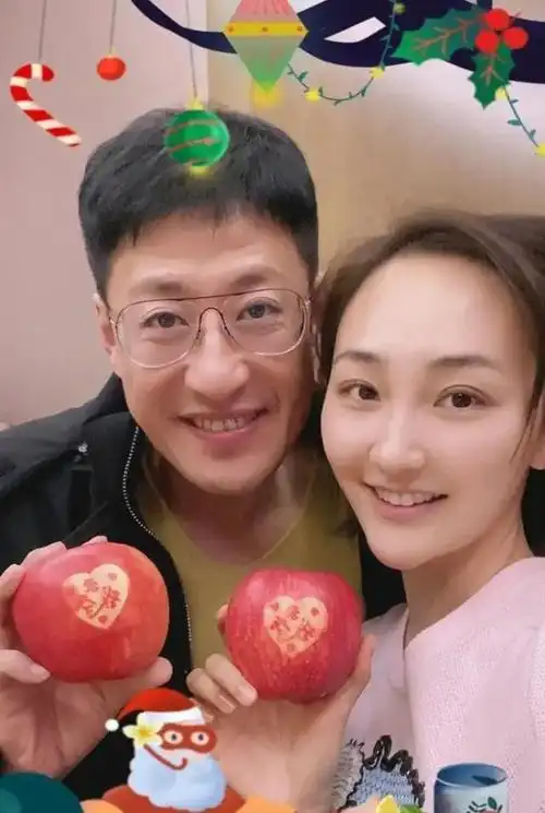 于震和方柏霓离婚12年后,两人的生活相差太大