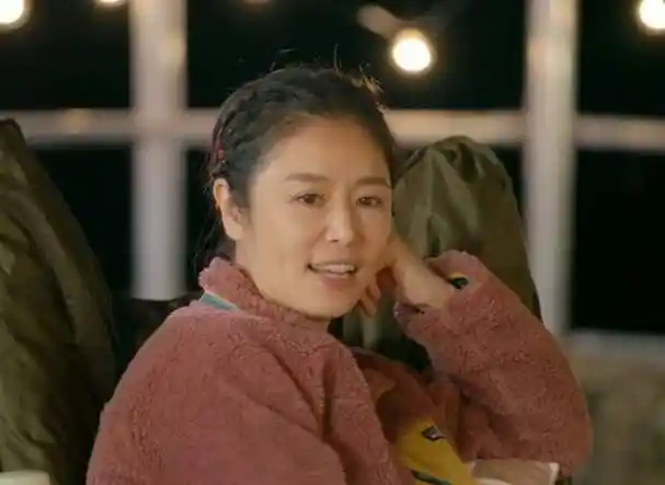 林心如后悔生娃晚二胎无望剖腹半年抬不起腿诉苦母乳羞耻瞬间