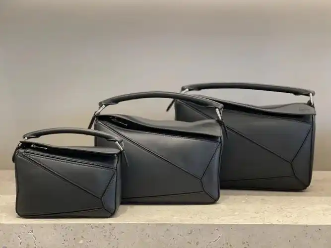 loewe罗意威新款puzzle黑色老朋友新面貌