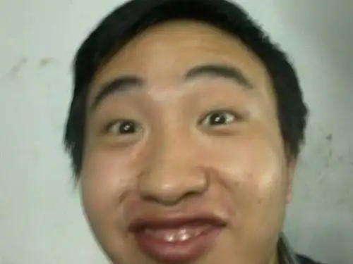 从左往右,分别是:我二叔,我表哥,我, 我堂哥, 我妹夫