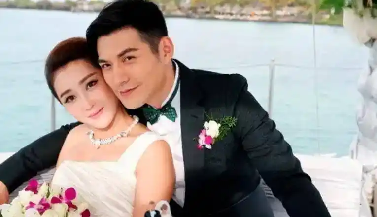 又帅又专一的男星,戏里迷倒众生,戏外钟爱一人_严屹宽_杜若溪_妻子