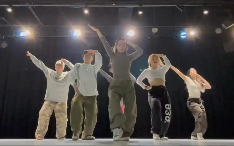 【汤圆】babymonster出道曲《batter up》六人速翻队形版