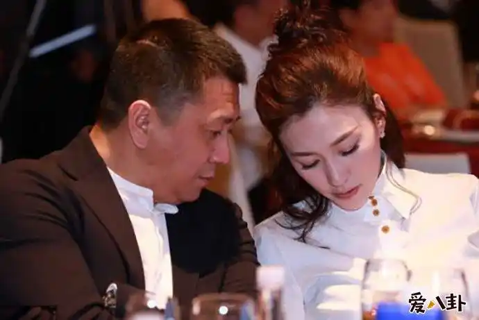 李小冉孙东海是什么关系 害鄢颇被砍是真的吗如今李小冉结婚了吗