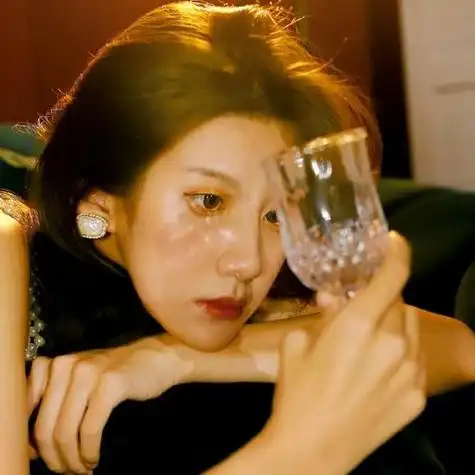 让男生心动的女生头像 高清撩人让男生一眼就心动的头像图片_女生头像