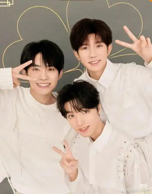 一代tfboys  #二代tnt时代少年团  #三代tf家族 #四代