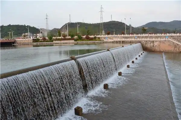 翻板坝,河南翻板坝生产_河南翻板坝设计-西峡县昌通水工机械有限公司