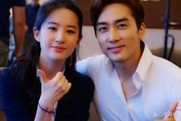 当年在《金粉世家》中力压刘亦菲的董洁,是如何把自己"作"没的