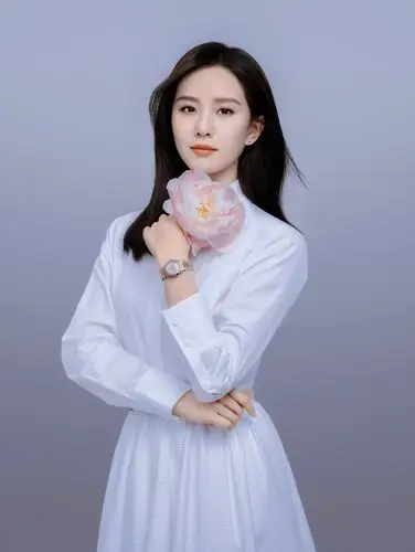 刘诗诗# 欧米茄名人大使刘诗诗 演绎欧米茄女士腕表2020年全新广告