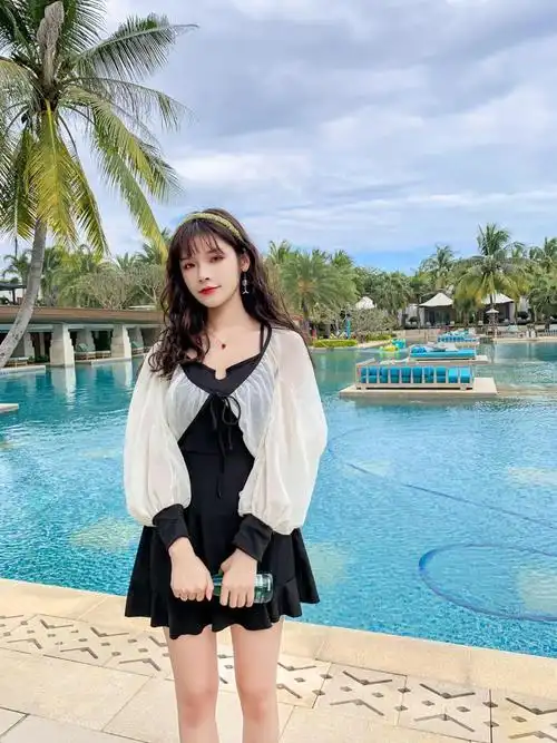 仙女泳衣春夏新款2021泳衣女韩版长袖罩衫连体遮肚温泉女士性感两件套