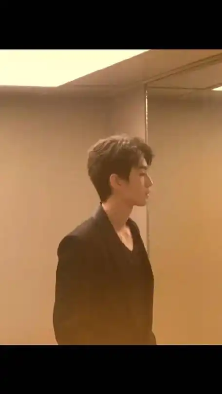 王俊凯春节胖15斤