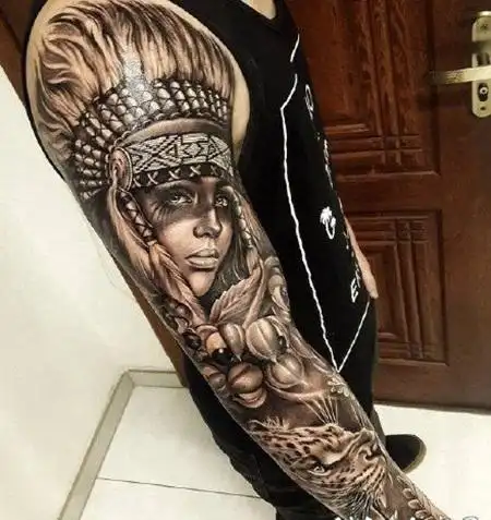 印第安人元素的花臂纹身作品图案