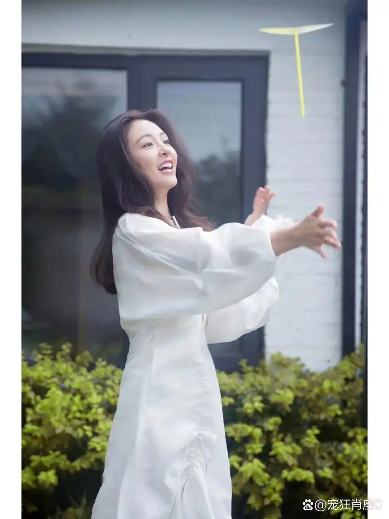 杜海涛跟沈梦辰在水果的地位都有点尴尬.