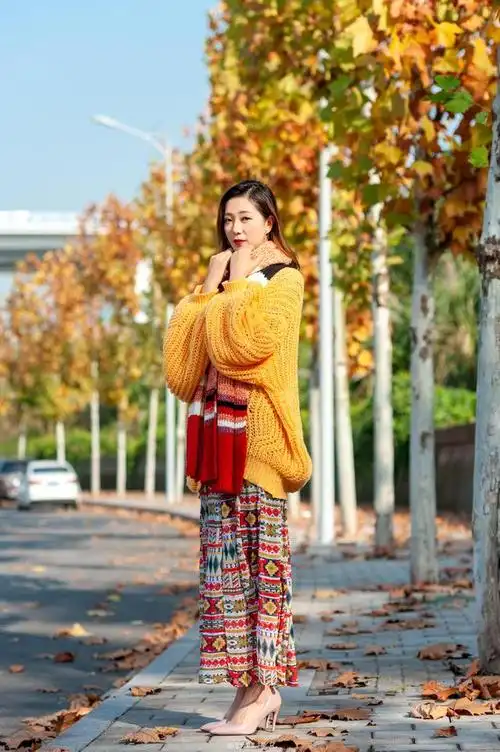 拍摄大光圈风景全身人像时,怎样设置光圈