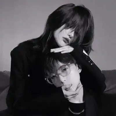 超好看的情侣头像一对高冷霸气