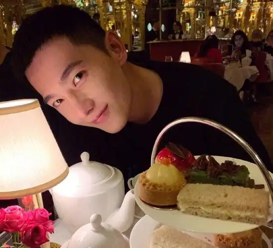 杨洋乔欣否认恋情 曾一起同游伦敦又该怎么解释