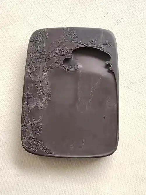 梁柱文荣获中华人民共和国文房四宝制砚艺术大师称号