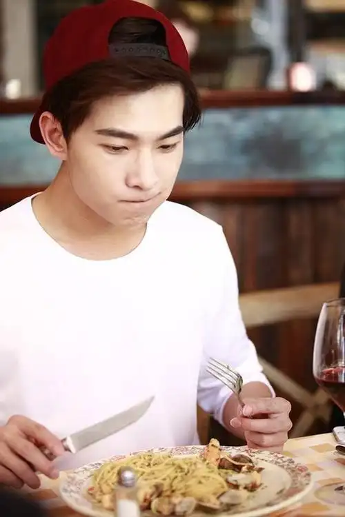 杨洋韩立#yy#杨洋凡人修仙传#小表情太可爱了@杨洋