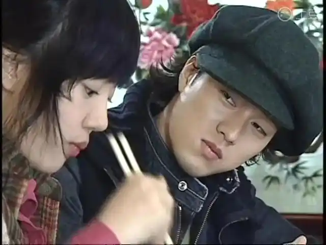 一直在走悲情路线,从2000年的《蓝色生死恋》开始,然后是《冬季恋歌》