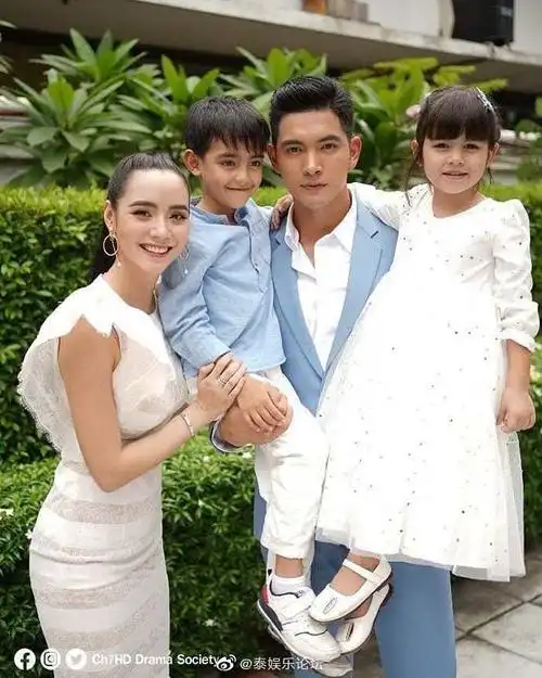 最新泰剧《情链/敌之爱链/仇恨的锁链》全集在线观看 - 迷韩网