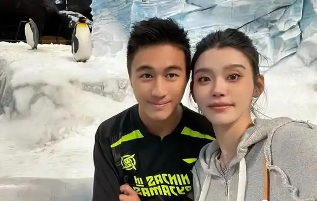 什么时候都开始嗑奚梦瑶和何猷君了?|金莎|明兰|模特|小男友_网易订阅