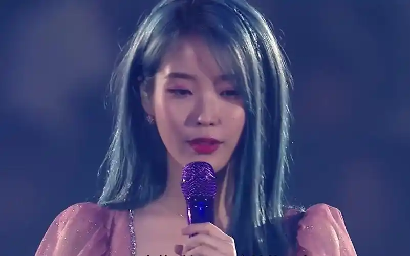【iu (李知恩)-中字】 2019 love, poem 巡回演唱会 首尔站 演唱会