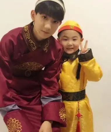 3岁上央视5岁上春晚全家靠童星年入百万如今母亲表示后悔了