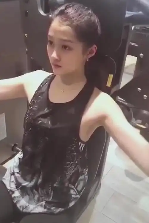 关晓彤最想撕掉的标签:大壮 体重不过百竟然还嫌自己肉太多?