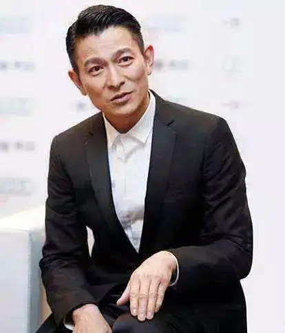 刘德华负债4000万的背后,泪奔