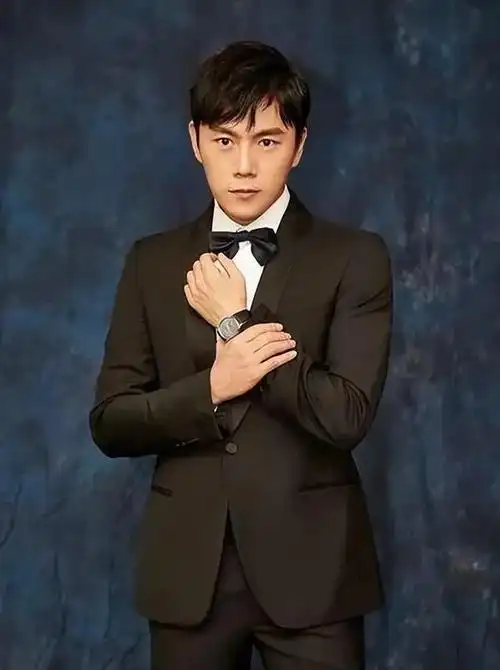 45岁无人敢惹的秦昊再一次给娱乐圈的演员们敲响了警钟