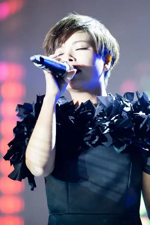 慕容晓晓:原来是她唱《爱情买卖》而成名!