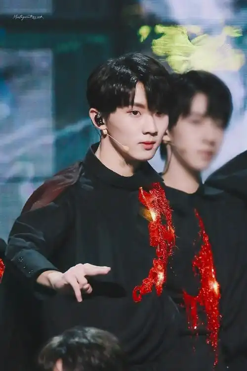 马嘉祺古风戏腔