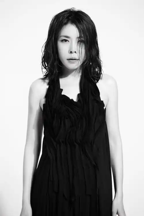 魏雪漫_歌手_作品_个人资料_简历_生日_经历_留言 - 酷乐米