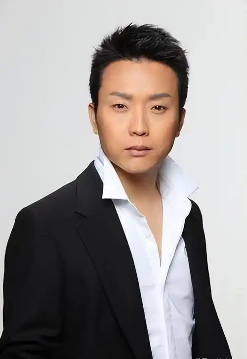 李玉刚:从"跳梁小丑"到失宠,梅葆玖痛心不能原谅