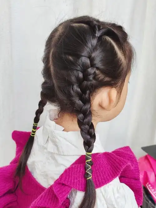 不挑人的超简单三股辫就超级好看