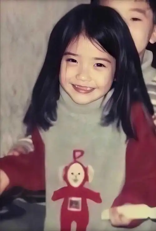 blackpink和李知恩没有整过容吧我觉得肯定没有