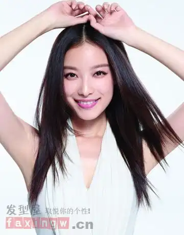 倪妮《快乐大本营》综艺首秀 气质发型展百变女神魅力