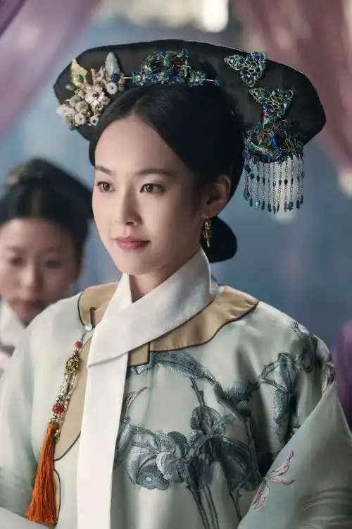 『如懿传』 79颖妃巴林湄若 ♀张佳宁