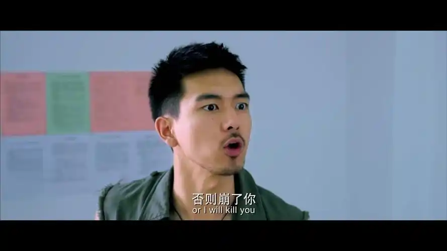 为了李现我又去看了睡在我上铺的兄弟的电影版和电视剧版还有快乐