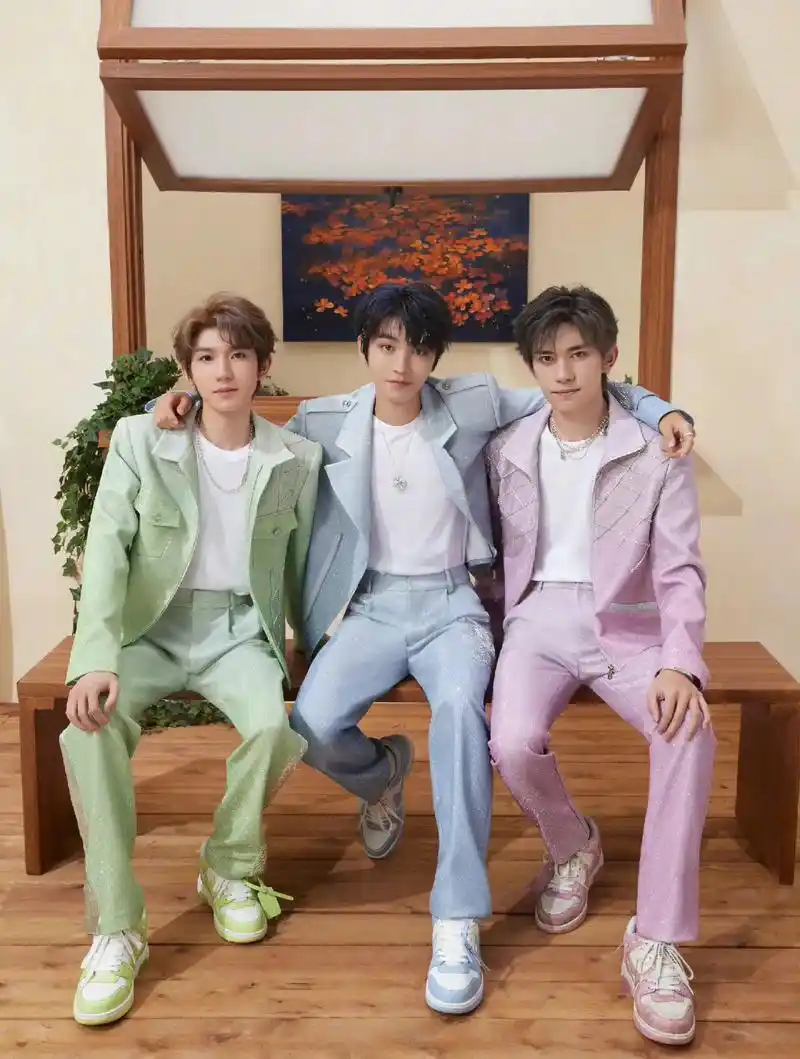 所以tfboys该是多少人的青春啊!2014年第一 - 抖音