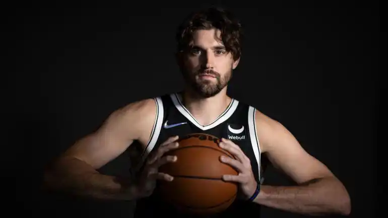 剩下的网乔哈里斯比布鲁克林的所有人都活得长他清楚自己的目标是什么