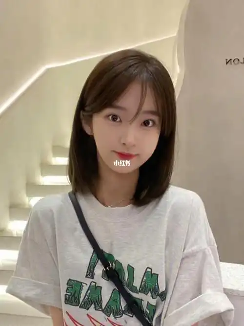 谁剪谁好看系列女生减龄锁骨发发型