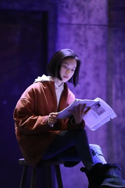 倪妮话剧幺幺洞捌