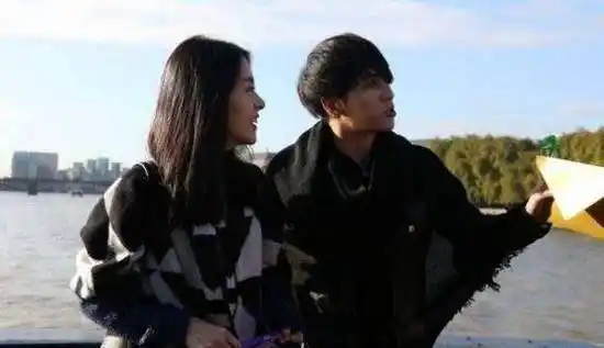 原创当初华晨宇宁愿花钱分手也不愿意张碧晨嫁入他们家原因是什么