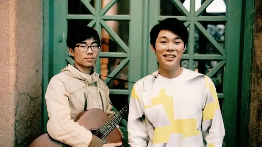 叶秉桓现场演唱-好不容易someone like you