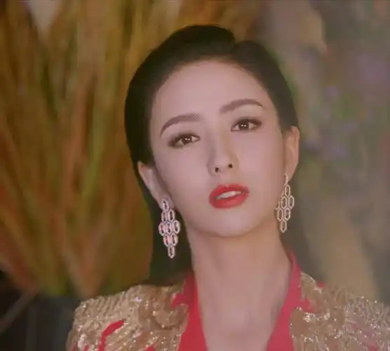 佟丽娅首聊离婚后现状,感慨:我要把7岁儿子从姥姥家接到身边_挑战