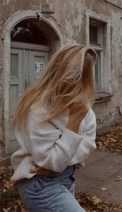 街头风欧美风格皮肤大图_欧美女生背影手机壁纸 - 52资源技术导航